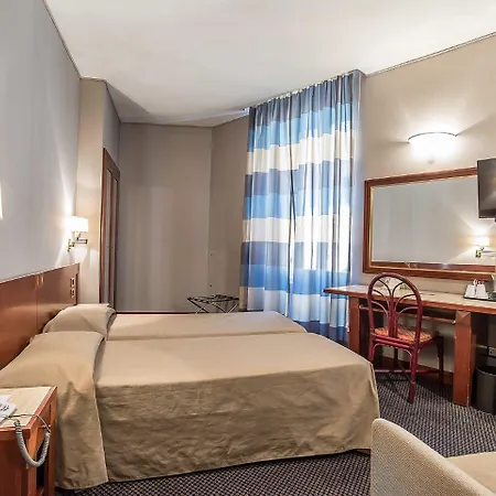 Accademia Hotel