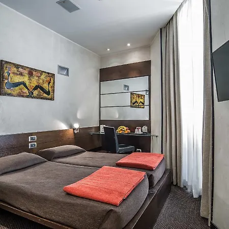 Accademia Hotel 3*