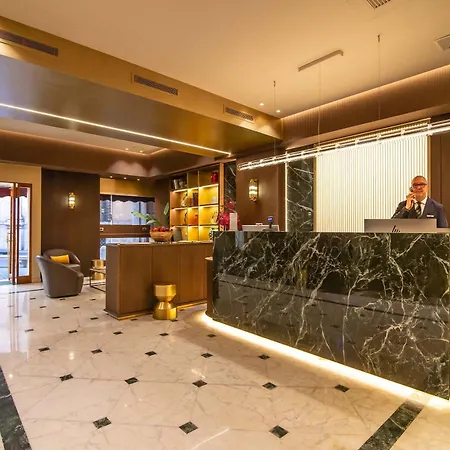 Accademia Hotel 3*