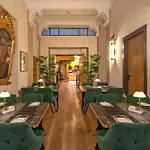 Accademia 3* Rom