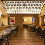 Hotel Accademia 3*
