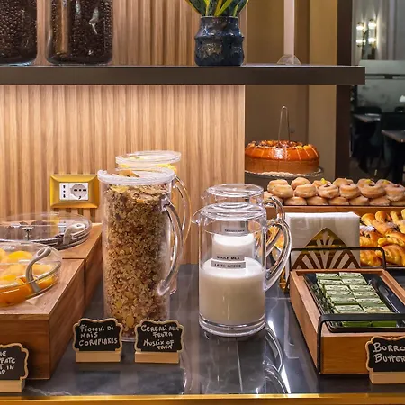 Accademia Отель