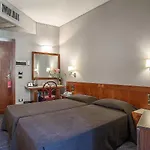 Accademia Hotel