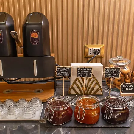 Hotel Accademia Roma