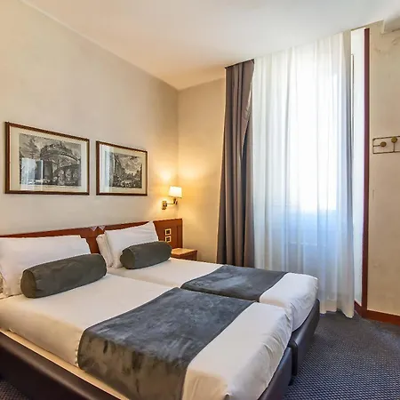 Hotel Accademia 3*