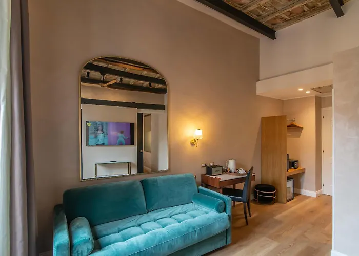 호텔 아카데미아