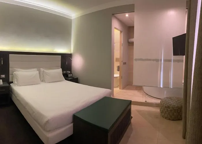 Accademia Hotel Roma