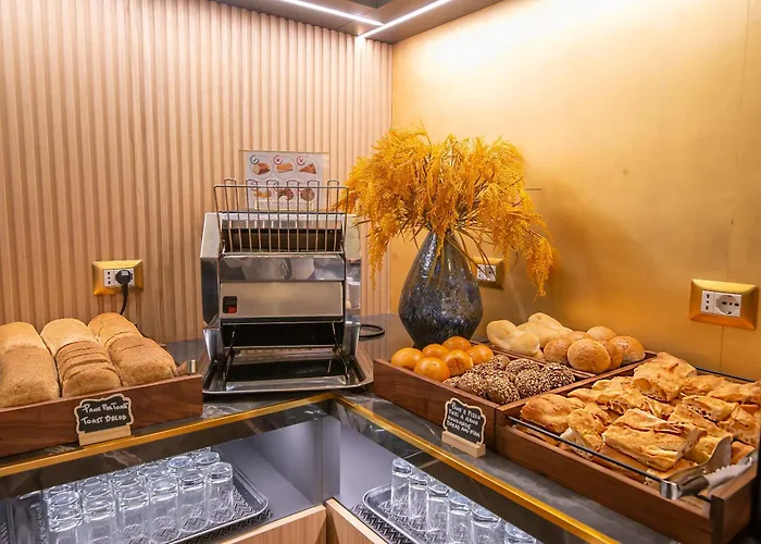 Hotel Accademia Roma